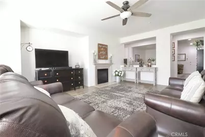 4964 Thornberry, Fontana, CA 92336 - Photo 12