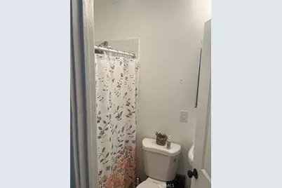 1250 1/2 W 87th, Los Angeles, CA 90044 - Photo 12
