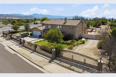 17731 Glen Hollow, Riverside, CA 92504 - Photo 14