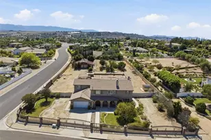 17731 Glen Hollow, Riverside, CA 92504 - Photo 6