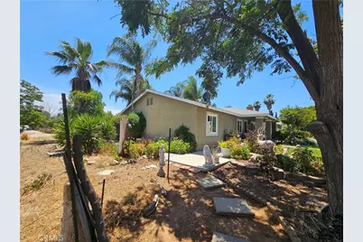 21769 High, Perris, CA 92570 - Photo 12