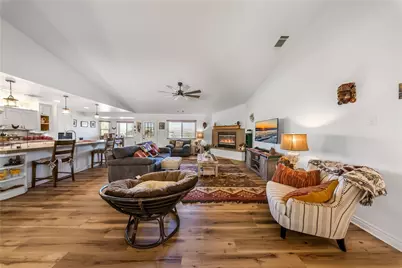 16209 Serrano Road, Apple Valley, CA 92307 - Photo 10