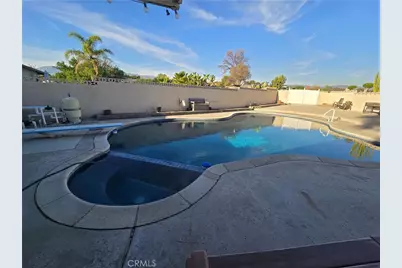 8725 Boxwood Court, Fontana, CA 92335 - Photo 2