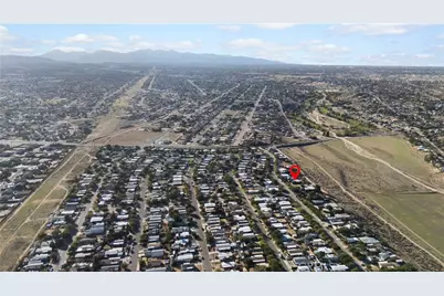 19078 Monterey, Hesperia, CA 92345 - Photo 8