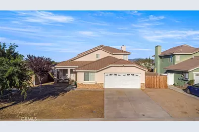 9041 Berkeley, Hesperia, CA 92344 - Photo 2