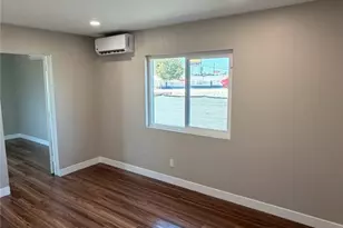 215 W 23rd, San Bernardino, CA 92405 - Photo 4