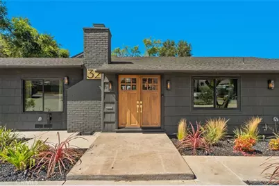 32 W Las Flores Drive, Altadena, CA 91001 - Photo 12