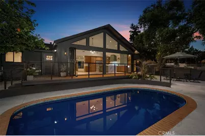 32 W Las Flores Drive, Altadena, CA 91001 - Photo 6