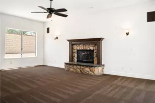 35353 Cabrini Dr, Yucaipa, CA 92399 - Photo 8