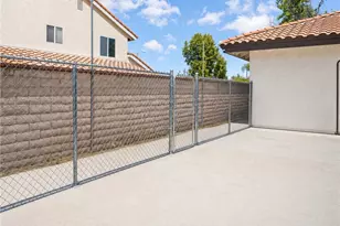 35353 Cabrini Dr, Yucaipa, CA 92399 - Photo 32