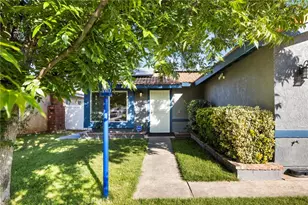 235 Laurelwood Ln, Lake Elsinore, CA 92530 - Photo 52
