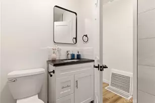 2155 Euclid Ave, Long Beach, CA 90815 - Photo 16