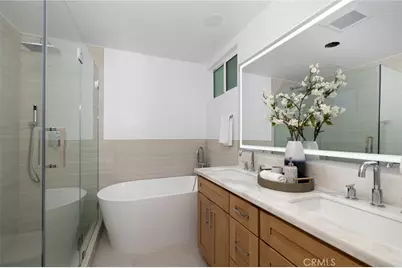 15550 Otsego Street, Encino, CA 91436 - Photo 20