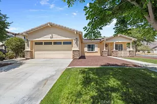 1929 Brilliance, San Jacinto, CA 92582 - Photo 2