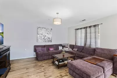 1929 Brilliance, San Jacinto, CA 92582 - Photo 6