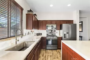 1929 Brilliance, San Jacinto, CA 92582 - Photo 10