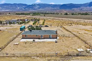32480 Wren, Lucerne Valley, CA 92356 - Photo 38