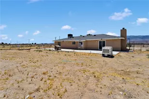 32480 Wren, Lucerne Valley, CA 92356 - Photo 42