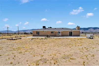 32480 Wren, Lucerne Valley, CA 92356 - Photo 40