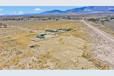 32480 Wren, Lucerne Valley, CA 92356 - Photo 52
