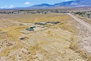 32480 Wren, Lucerne Valley, CA 92356 - Photo 52