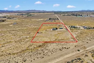32480 Wren, Lucerne Valley, CA 92356 - Photo 46