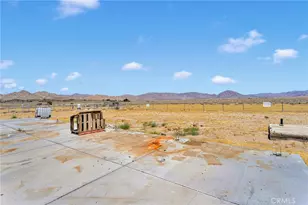 32480 Wren, Lucerne Valley, CA 92356 - Photo 36