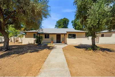 21820 Cajalco Road, Perris, CA 92570 - Photo 4