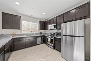 6958 Stanza Ct, Fontana, CA 92336 - Photo 14