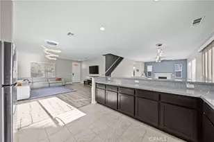 6958 Stanza Ct, Fontana, CA 92336 - Photo 10