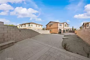 6958 Stanza Ct, Fontana, CA 92336 - Photo 32