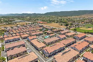 24125 Tuscany Ave, Murrieta, CA 92562 - Photo 36
