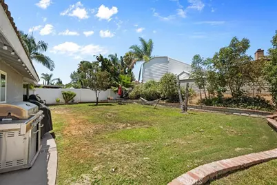 8715 Sandhill Drive, Riverside, CA 92508 - Photo 30