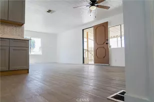 995 Pomona, Corona, CA 92882 - Photo 4