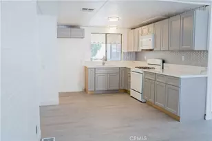 995 Pomona, Corona, CA 92882 - Photo 6
