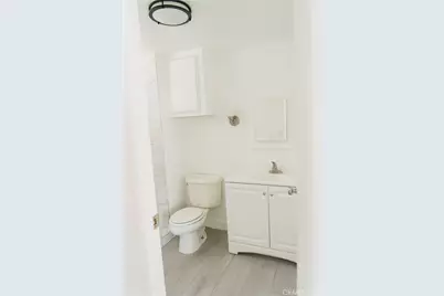 995 Pomona #33, Corona, CA 92882 - Photo 18