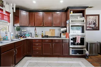 8510 Avalon Court, Rancho Cucamonga, CA 91701 - Photo 10