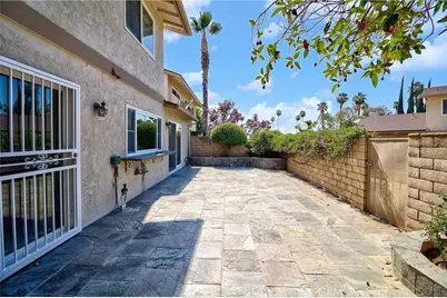 2663 Doubletree, Riverside, CA 92506 - Photo 46