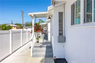 111 S South Lindsay St, Lake Elsinore, CA 92530 - Photo 6
