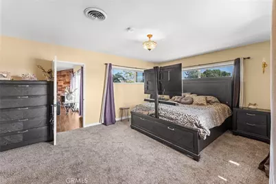 17912 Merrill, Fontana, CA 92335 - Photo 16