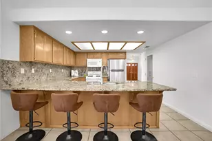 17885 Vista Point, Victorville, CA 92395 - Photo 14