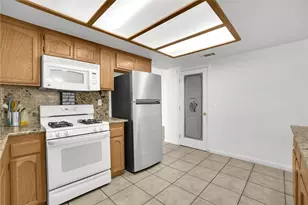 17885 Vista Point, Victorville, CA 92395 - Photo 18