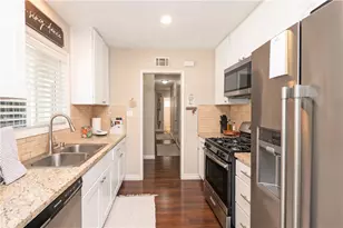 8187 Buckingham Pl, Riverside, CA 92504 - Photo 12