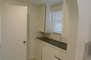 1119 E 4th St, Ontario, CA 91764 - Photo 10