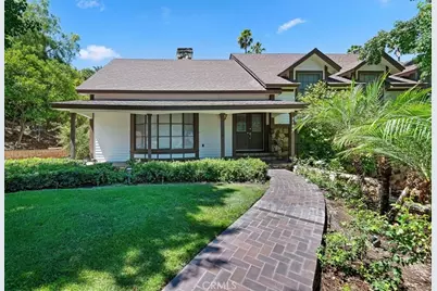 2154 Gainsborough, Riverside, CA 92506 - Photo 6