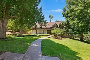 2154 Gainsborough, Riverside, CA 92506 - Photo 2