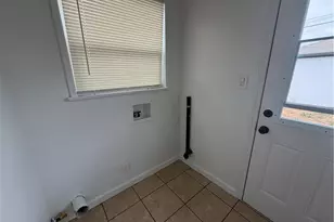 223 E 136th, Los Angeles, CA 90061 - Photo 12