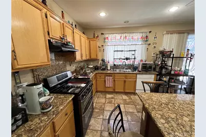 6356 Katrina Place, Palmdale, CA 93552 - Photo 16