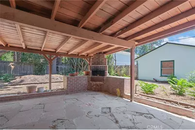 4685 Linwood Place, Riverside, CA 92506 - Photo 10