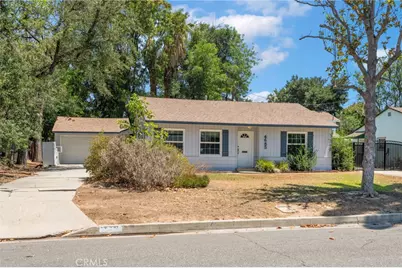 4685 Linwood Place, Riverside, CA 92506 - Photo 1